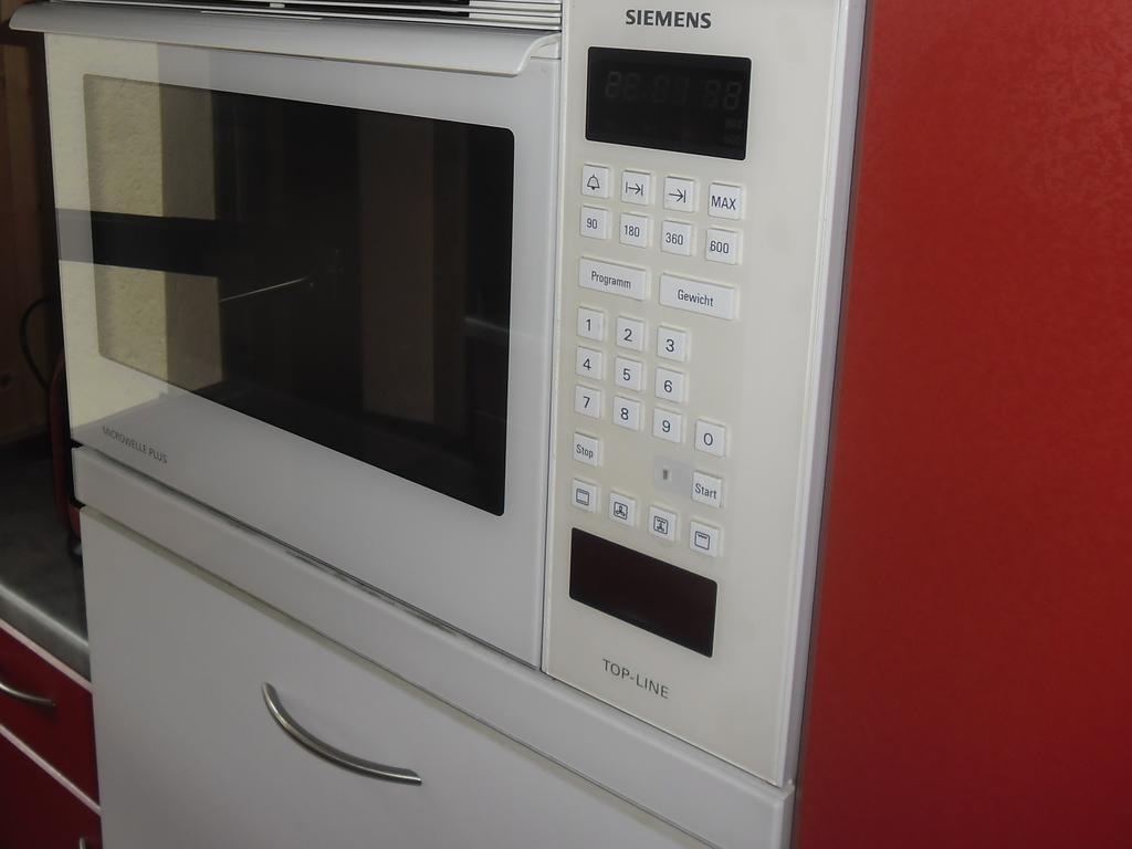 Schloss Weichs Zu Regensburg Mit 2Schlafzimmer Parkplatz Internet 75Qm Zentrum 외부 사진